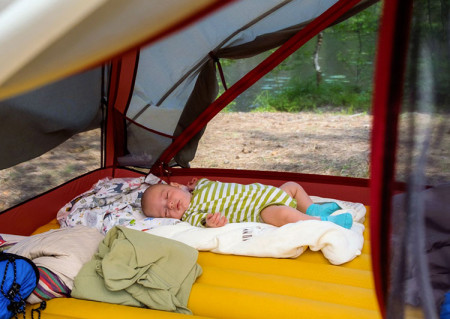 Partir En Vacances Avec Un Bebe