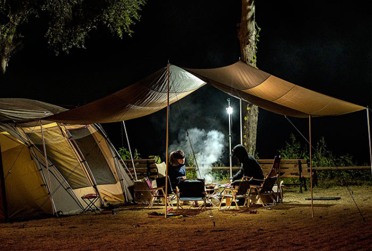 TENTE DE SURVIE EXTRA LARGE  Tente de survie, Survie en camping, Tente  plage